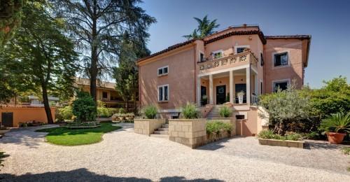 Appia Antica Resort - Vorderansicht
